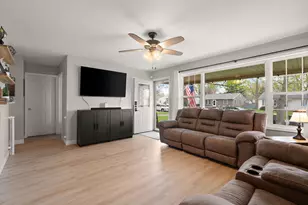 724 Imperial Rd, Valparaiso, IN 46385 - Photo 6