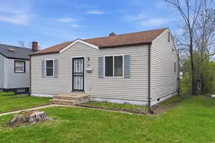 407 Dallas St, Gary, IN 46406 - Photo 2