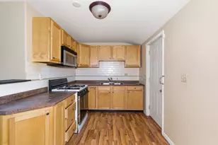 407 Dallas St, Gary, IN 46406 - Photo 6