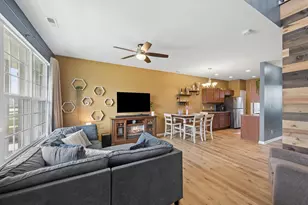 11419 Rhode Island St, Crown Point, IN 46307 - Photo 4