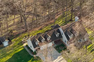 228 W Papillon Dr, Valparaiso, IN 46385 - Photo 56