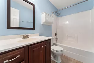 228 W Papillon Dr, Valparaiso, IN 46385 - Photo 22