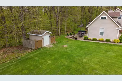228 W Papillon Drive, Valparaiso, IN 46385 - Photo 42