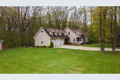 228 W Papillon Drive, Valparaiso, IN 46385 - Photo 48