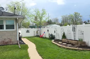 950 Lincoln St, Hobart, IN 46342 - Photo 24