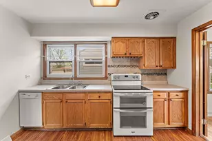 7021 Osborn Ave, Hammond, IN 46323 - Photo 8