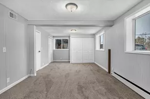 831 Opal Dr, Valparaiso, IN 46383 - Photo 24