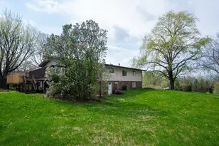 831 Opal Dr, Valparaiso, IN 46383 - Photo 32