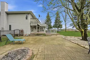 426 Laurel Ln, Valparaiso, IN 46385 - Photo 38