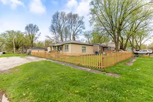 2392 Wheeler St, Gary, IN 46406 - Photo 14