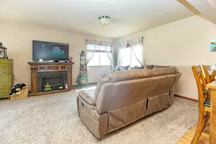 1370 Danvers Pkwy, Valparaiso, IN 46385 - Photo 10