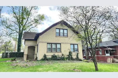 301 W 43rd Avenue, Gary, IN 46408 - Photo 2