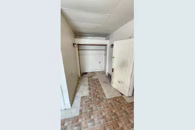 301 W 43rd Avenue, Gary, IN 46408 - Photo 28