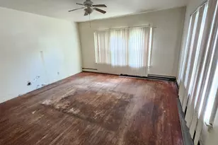 301 W 43rd Ave, Gary, IN 46408 - Photo 26