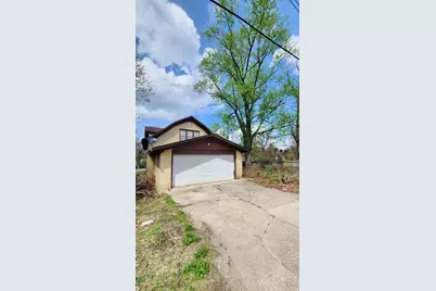 301 W 43rd Avenue, Gary, IN 46408 - Photo 8