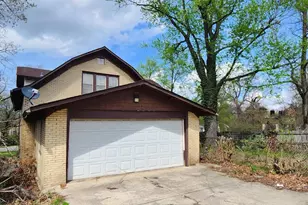 301 W 43rd Ave, Gary, IN 46408 - Photo 8