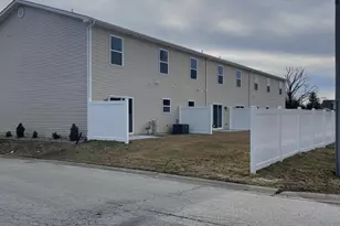 935 Paula Ct, Hobart, IN 46342 - Photo 32