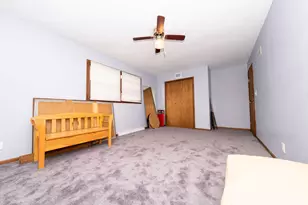 906 Honeysuckle Ln, Michigan City, IN 46360 - Photo 20