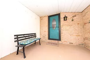 906 Honeysuckle Ln, Michigan City, IN 46360 - Photo 2
