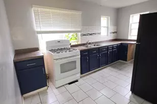 4433 Vermont Ct, Gary, IN 46409 - Photo 12