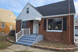 4433 Vermont Ct, Gary, IN 46409 - Photo 2