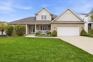 9360 Calumet St, Dyer, IN 46311 - Photo 2