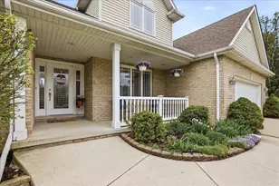 9360 Calumet St, Dyer, IN 46311 - Photo 2