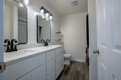 5550 Evergreen Avenue, Portage, IN 46368 - Photo 12