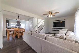 12724 Rutledge St, Crown Point, IN 46307 - Photo 2