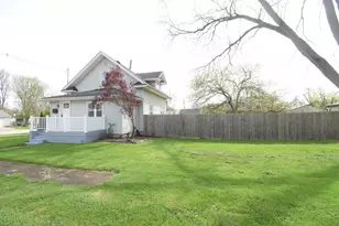 135 N Rachel St, Rensselaer, IN 47978 - Photo 56