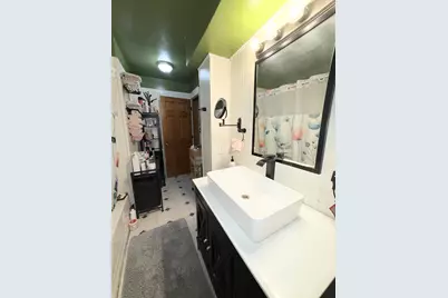 303 E Porter Avenue, Chesterton, IN 46304 - Photo 22