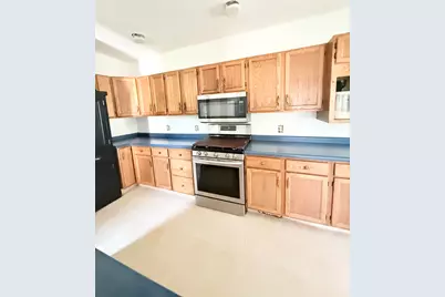 303 E Porter Avenue, Chesterton, IN 46304 - Photo 10