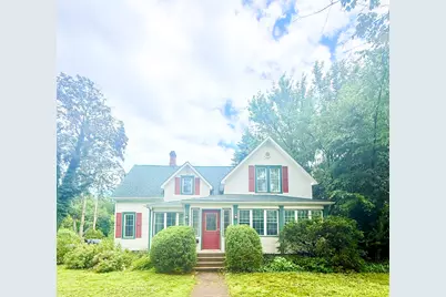 303 E Porter Avenue, Chesterton, IN 46304 - Photo 1