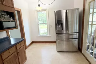 303 E Porter Ave, Chesterton, IN 46304 - Photo 10