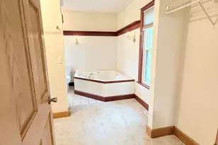 303 E Porter Ave, Chesterton, IN 46304 - Photo 14