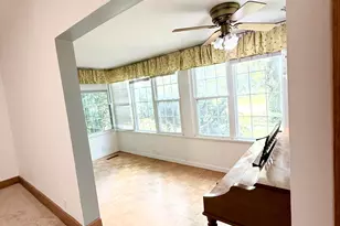 303 E Porter Ave, Chesterton, IN 46304 - Photo 16