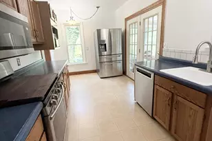303 E Porter Ave, Chesterton, IN 46304 - Photo 10