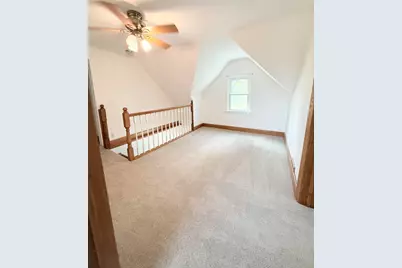 303 E Porter Avenue, Chesterton, IN 46304 - Photo 18