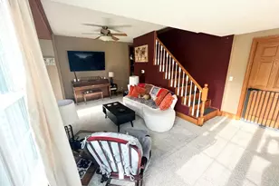 303 E Porter Ave, Chesterton, IN 46304 - Photo 6