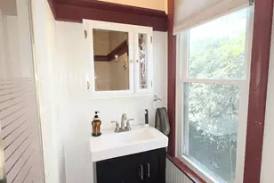 303 E Porter Ave, Chesterton, IN 46304 - Photo 16