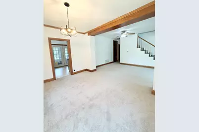 303 E Porter Avenue, Chesterton, IN 46304 - Photo 4