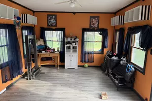 1034 Woodlawn Ave, Michigan City, IN 46360 - Photo 8