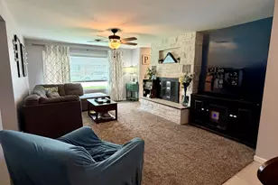 632 S Dickson St, Michigan City, IN 46360 - Photo 8