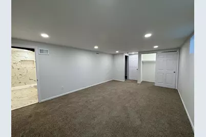 2401 W 6th Avenue, Gary, IN 46404 - Photo 18