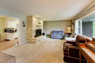 422 Yanke Rd, Michigan City, IN 46360 - Photo 4