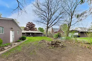 422 Yanke Rd, Michigan City, IN 46360 - Photo 22