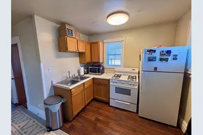 401 Brown Street, Valparaiso, IN 46383 - Photo 10