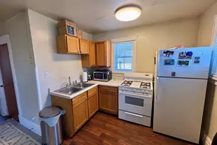 401 Brown St, Valparaiso, IN 46383 - Photo 10