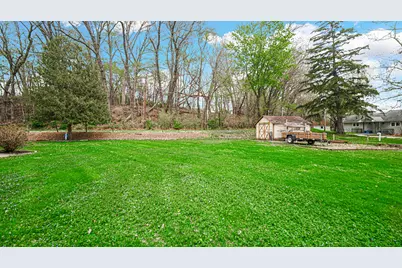 1588 W Severs Road, La Porte, IN 46350 - Photo 6