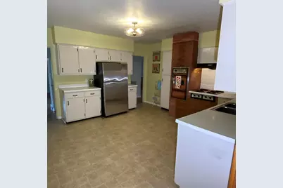 8245 Baring Avenue, Munster, IN 46321 - Photo 10